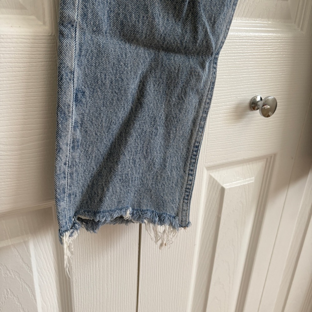 Agolde Riley Straight Leg Crop Jeans - Picture 9 of 9